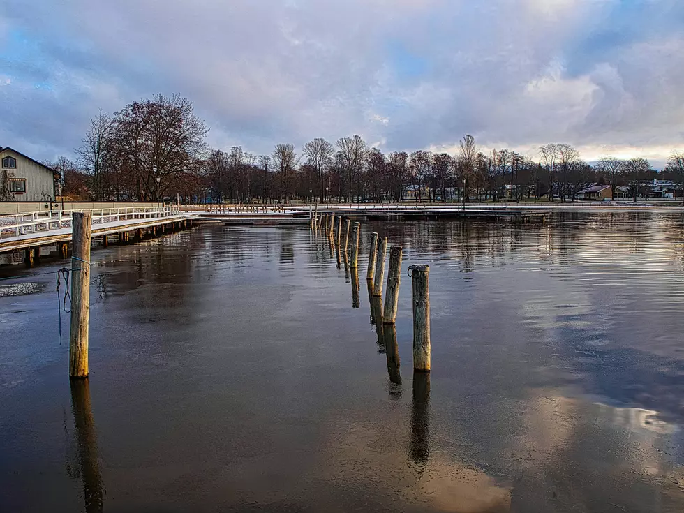 Early Snow Hints At A Warm Winter In Massachusetts